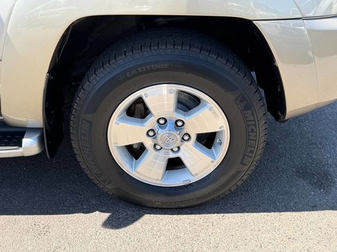 Used 2004 Toyota 4Runner Limited AWD/4WD image 39
