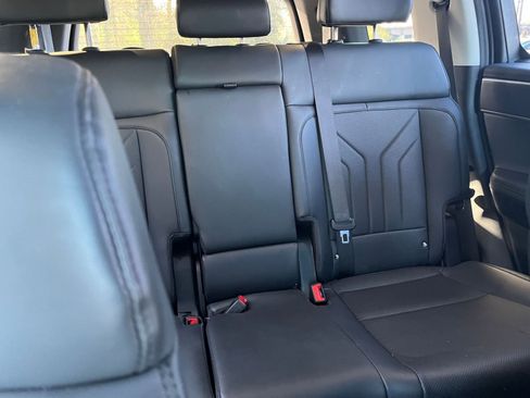 Used 2025 Hyundai Santa Fe SEL image 33