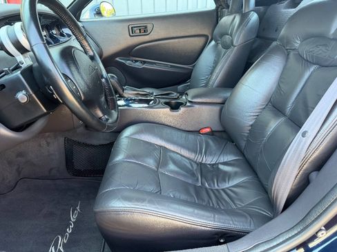 Used 2001 Chrysler Prowler RWD image 18