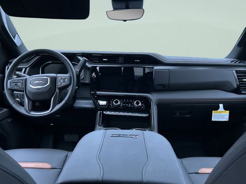 New 2026 GMC Sierra 2500 AT4 w/ Technology Package image 29