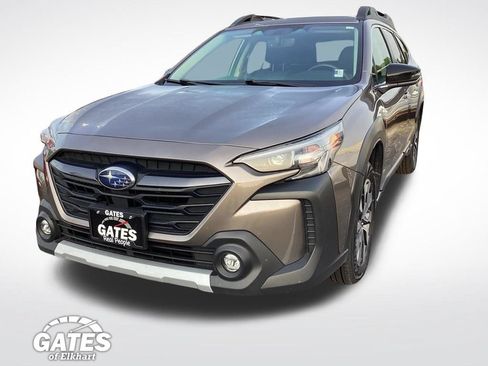 Used 2024 Subaru Outback Limited AWD/4WD image 6