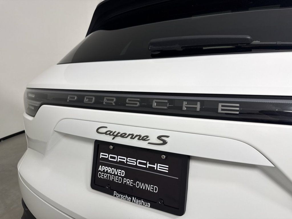 Certified 2023 Porsche Cayenne S Platinum w/ Premium Package Plus AWD/4WD image 19
