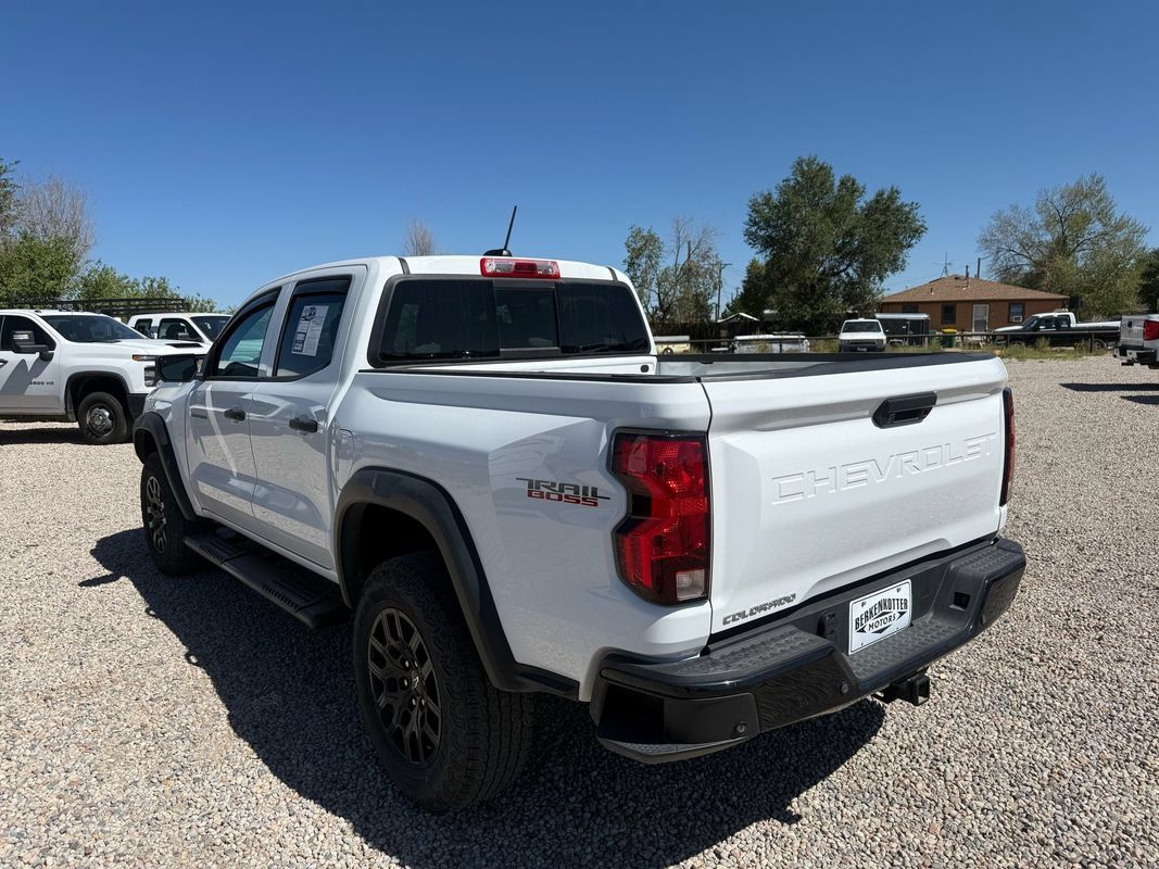 Used 2023 Chevrolet Colorado Trail Boss w/ LPO, Skid Plate Package AWD/4WD image 7
