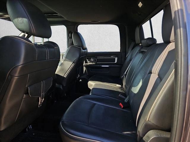 Used 2017 RAM 1500 Limited AWD/4WD image 18