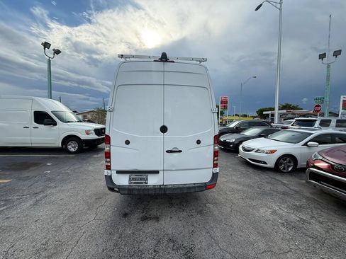Used 2014 Mercedes-Benz Sprinter 2500 w/ Active Safety Plus Package image 4