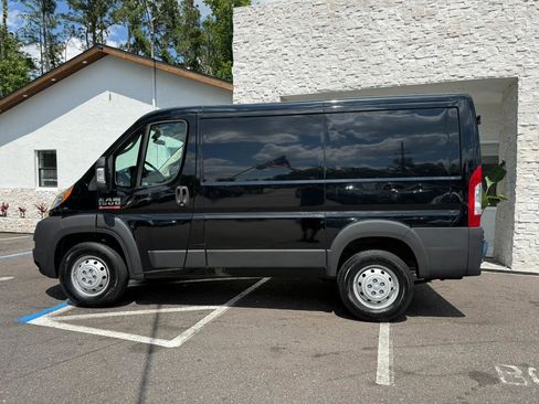 Used 2018 RAM ProMaster 1500 FWD image 2