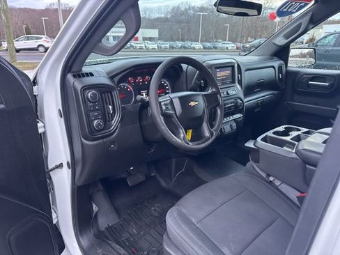 Used 2021 Chevrolet Silverado 1500 Custom w/ LPO, Dark Essentials Package image 8