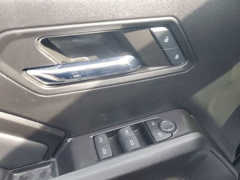 Used 2024 Chevrolet Colorado LT RWD image 17