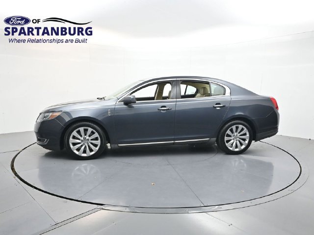 Used 2013 Lincoln MKS FWD image 4