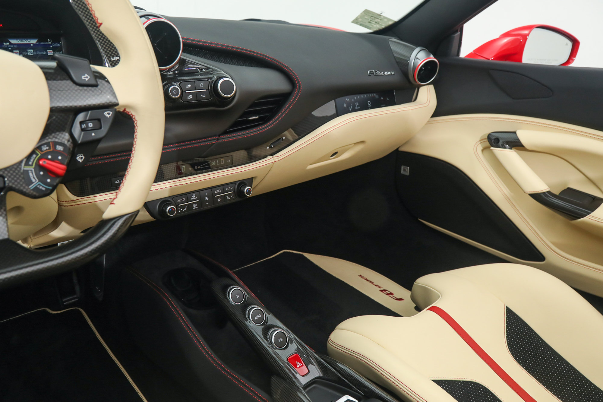 Certified 2022 Ferrari F8 Tributo RWD image 32