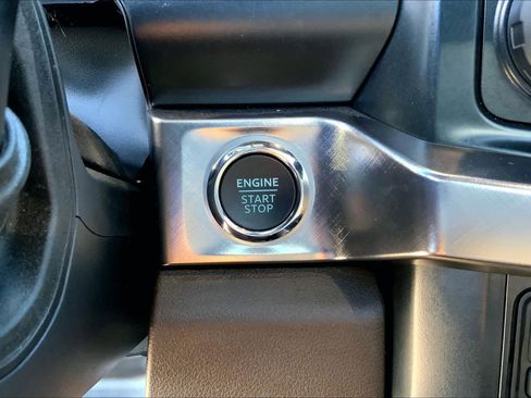 Used 2024 Ford F250 King Ranch w/ Chrome Package image 32