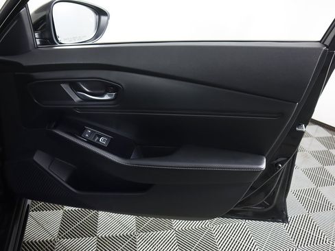 Used 2023 Honda Accord Touring image 26