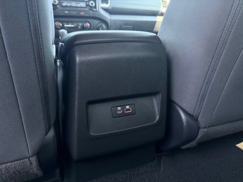 Used 2023 Nissan Frontier SV AWD/4WD image 27