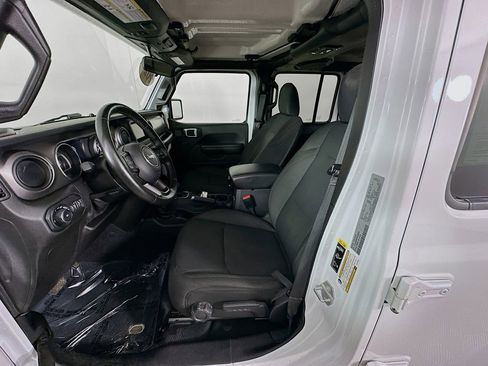Used 2021 Jeep Wrangler Unlimited Sport image 28