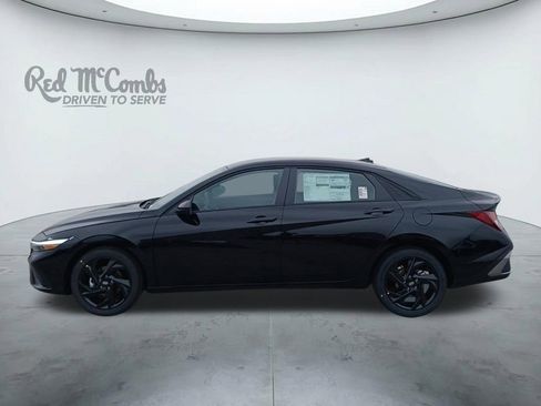 New 2026 Hyundai Elantra SEL Sport Premium FWD image 2
