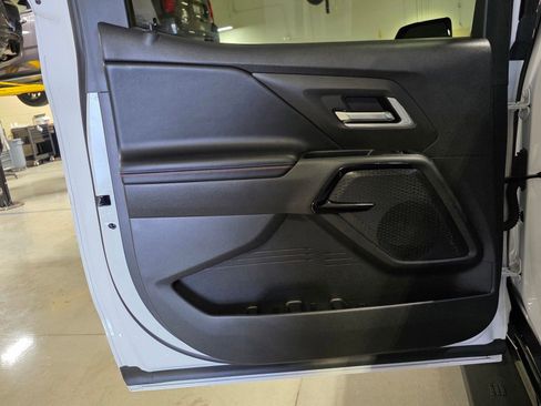 Used 2025 Chevrolet Silverado EV RST image 16