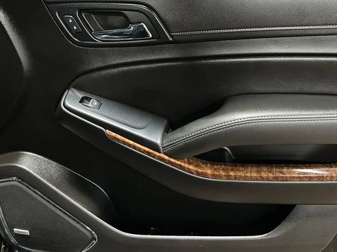 Used 2019 Chevrolet Tahoe Premier image 24