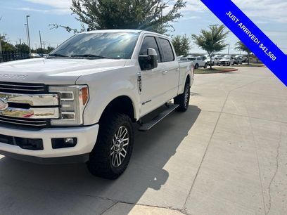Used 2019 Ford F250 Lariat w/ Lariat Ultimate Package