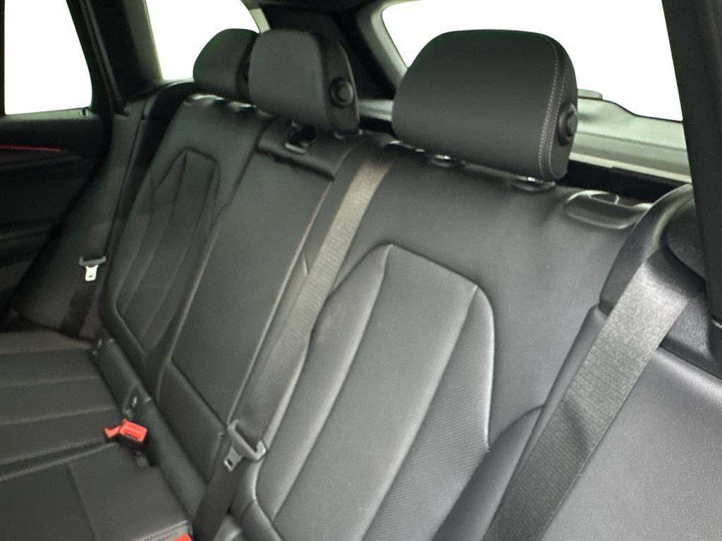 Used 2024 BMW X3 xDrive30i AWD/4WD image 35