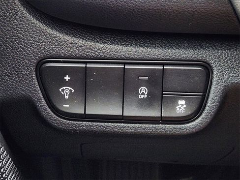 Used 2021 Kia Seltos LX image 22