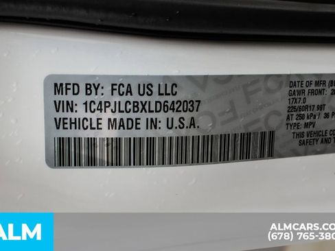 Used 2020 Jeep Cherokee Latitude w/ Cold Weather Group image 38