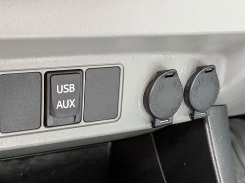 Used 2012 Toyota Tacoma 4x4 Double Cab w/ SR5 Pkg image 22