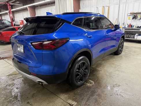 Used 2019 Chevrolet Blazer LT image 3