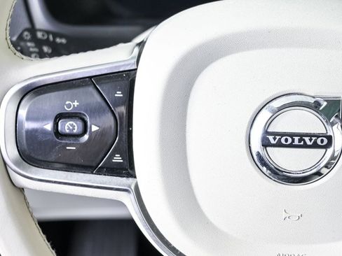 Certified 2023 Volvo XC90 B6 Plus w/ Protection Package Premier AWD/4WD image 12
