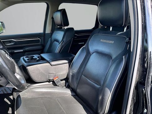 Used 2019 RAM 1500 Laramie AWD/4WD image 26