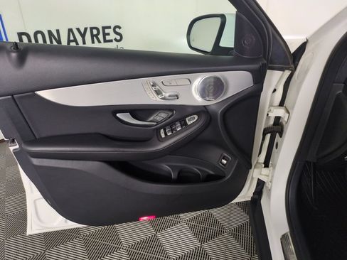 Used 2019 Mercedes-Benz GLC 300 4MATIC image 10