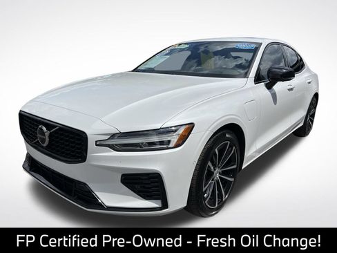 Used 2023 Volvo S60 T8 Plus AWD/4WD image 4