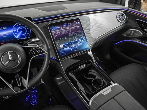Certified 2023 Mercedes-Benz EQS 450+ SUV image 17