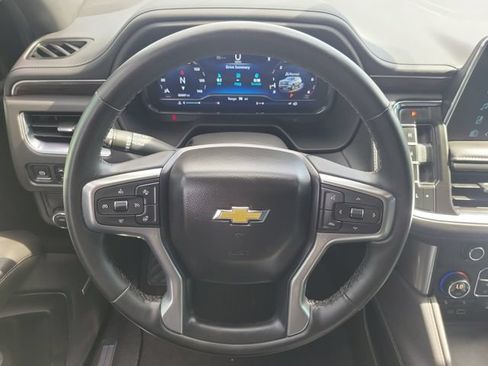 Used 2024 Chevrolet Suburban LT w/ LT Signature Package RWD image 22