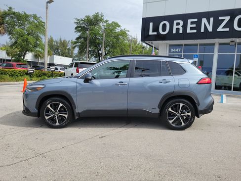 Used 2024 Toyota Corolla Cross AWD Hybrid image 8