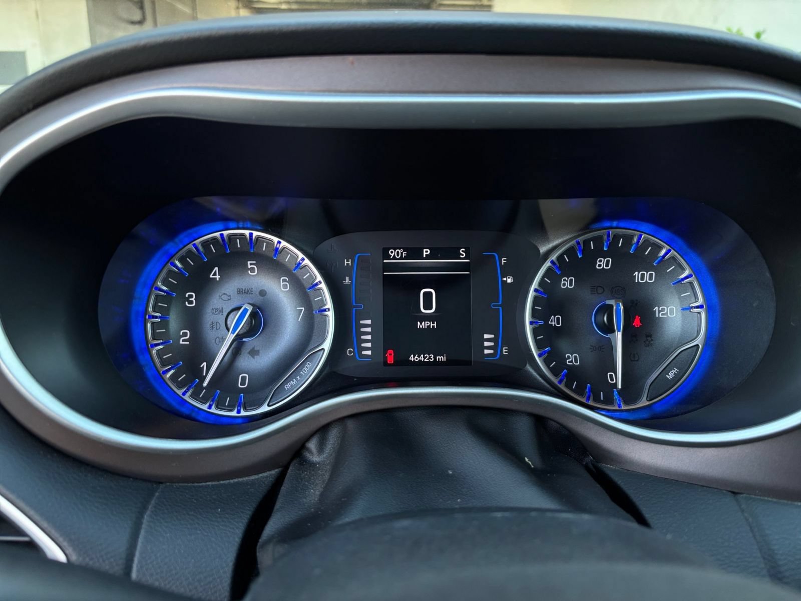 Used 2023 Chrysler Voyager LX FWD image 42