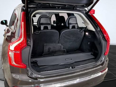 Certified 2023 Volvo XC90 B6 Plus w/ Protection Package Premier AWD/4WD image 6