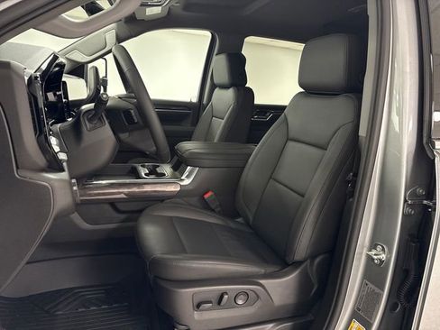 New 2026 Chevrolet Silverado 3500 LTZ w/ LTZ Premium Package image 9