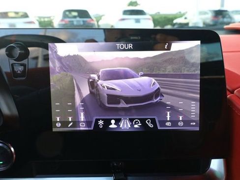 Used 2025 Chevrolet Corvette Z06 image 28