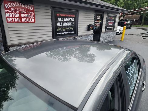 Used 2011 Honda Civic LX image 7