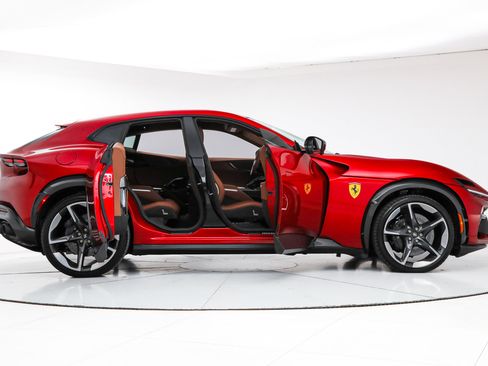 Certified 2024 Ferrari Purosangue AWD/4WD image 10