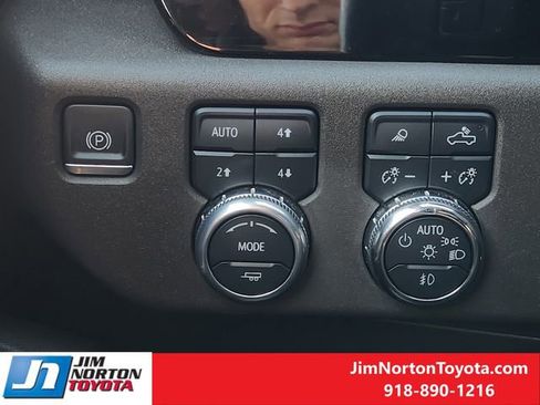 Used 2023 GMC Sierra 1500 SLT w/ SLT Premium Package image 24