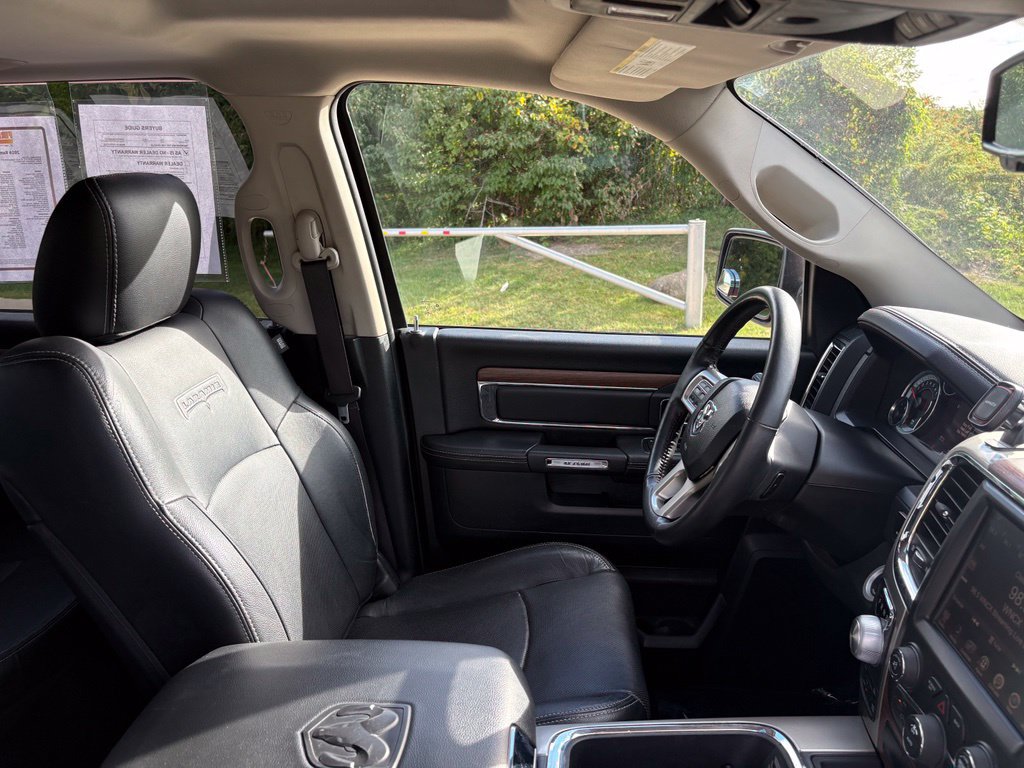 Used 2016 RAM 1500 Laramie w/ Convenience Group AWD/4WD image 35