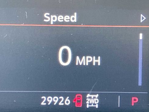 Used 2023 Buick Envision Preferred image 12