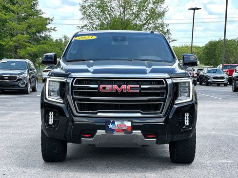 Used 2023 GMC Yukon AT4 w/ AT4 Premium Plus Package AWD/4WD image 10