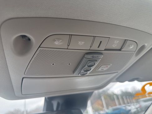 Used 2022 Nissan Rogue Sport SL image 23