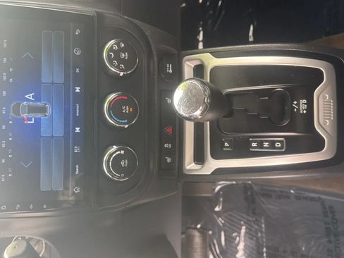 Used 2016 Jeep Compass Latitude AWD/4WD image 11