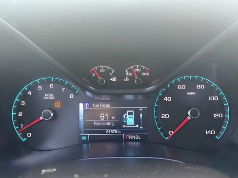 Used 2017 Chevrolet Colorado LT image 2