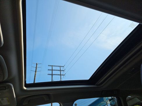 Used 2021 Subaru Forester Limited w/ Popular Package #3 image 31