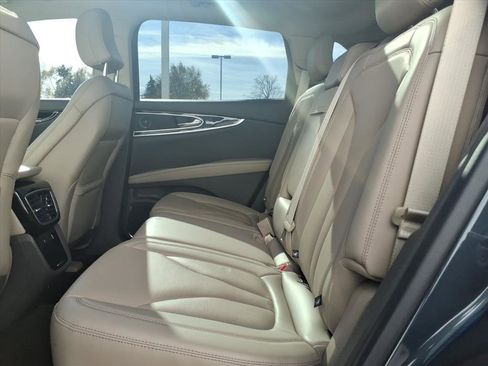 Certified 2023 Lincoln Nautilus Reserve w/ Equipment Group 201A image 9