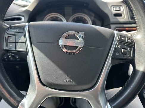 Used 2012 Volvo XC70 T6 image 21